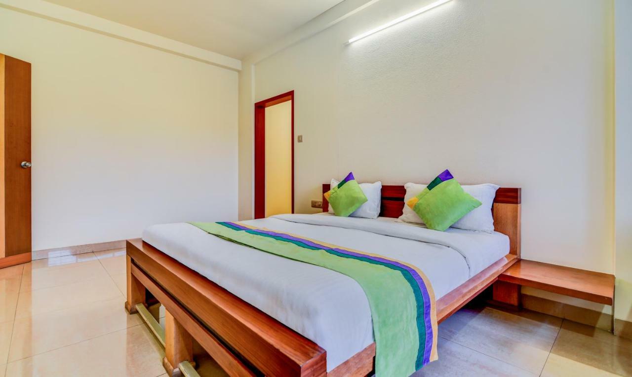 Hotel Treebo Trend Surya Nashik Zewnętrze zdjęcie